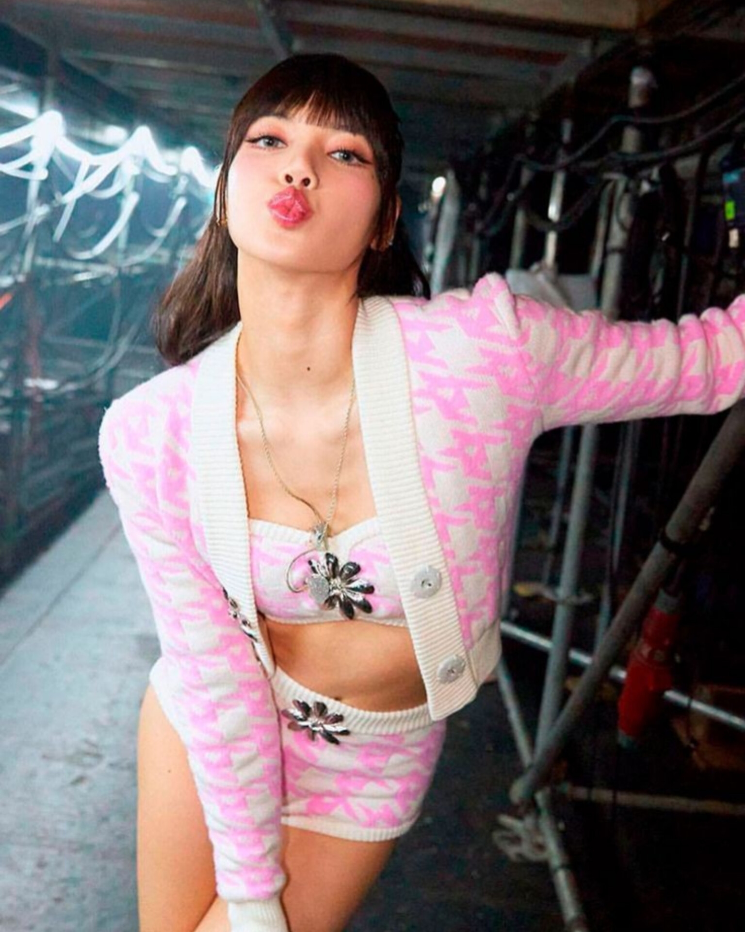 Lisa Blackpink at Crazy Horse Paris