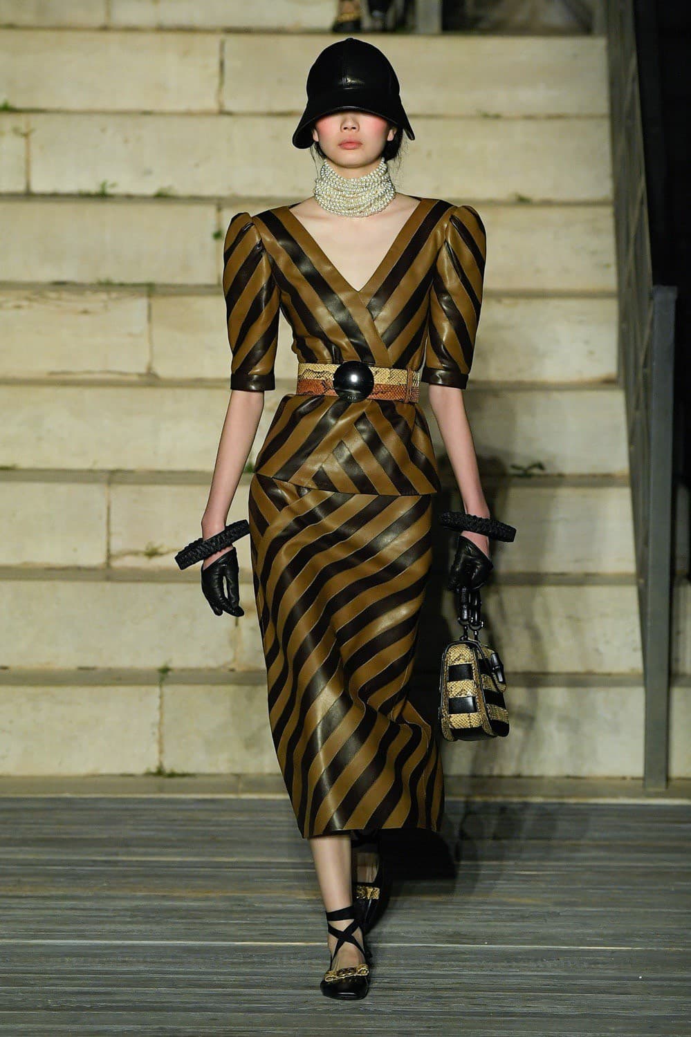 Gucci Cosmogonie, Gucci, Gucci Cruise, Gucci Cruise 2023, Gucci Cruise 2022, Gucci ใหม่ ดาวิกา, ใหม่ ดาวิกา, ใหม่ ดาวิกา gucci