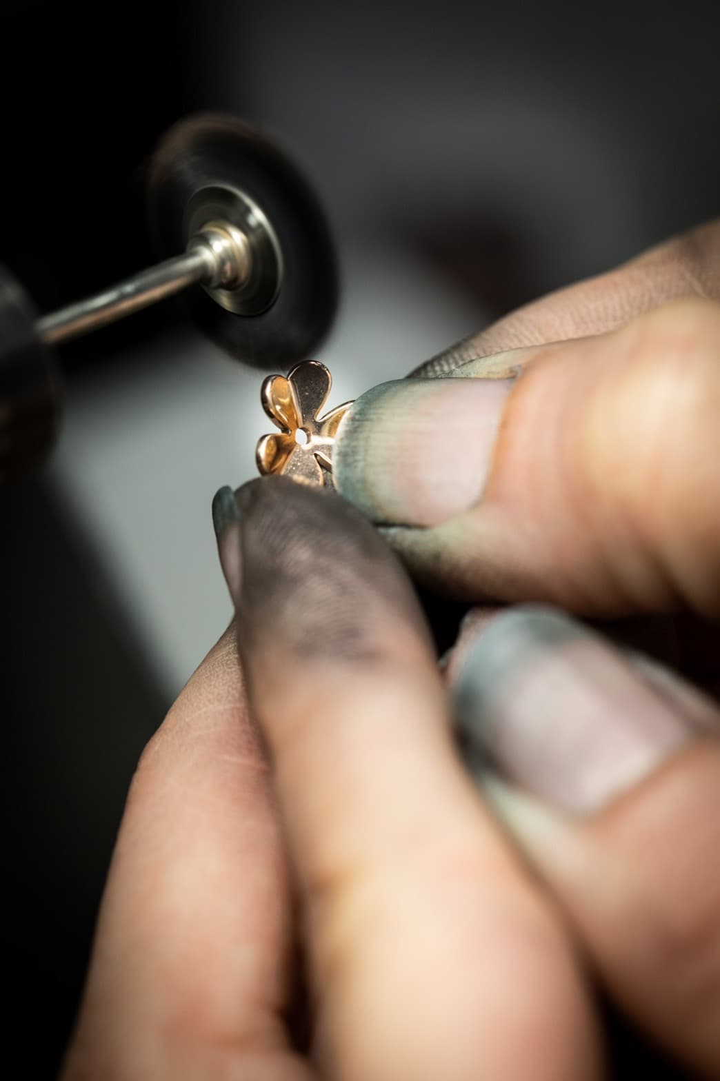 making-of-ring-collection-frivole-van-cleef-arpels