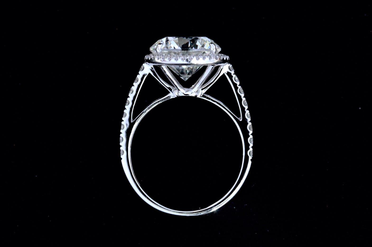engagement-ring-venus-diamond