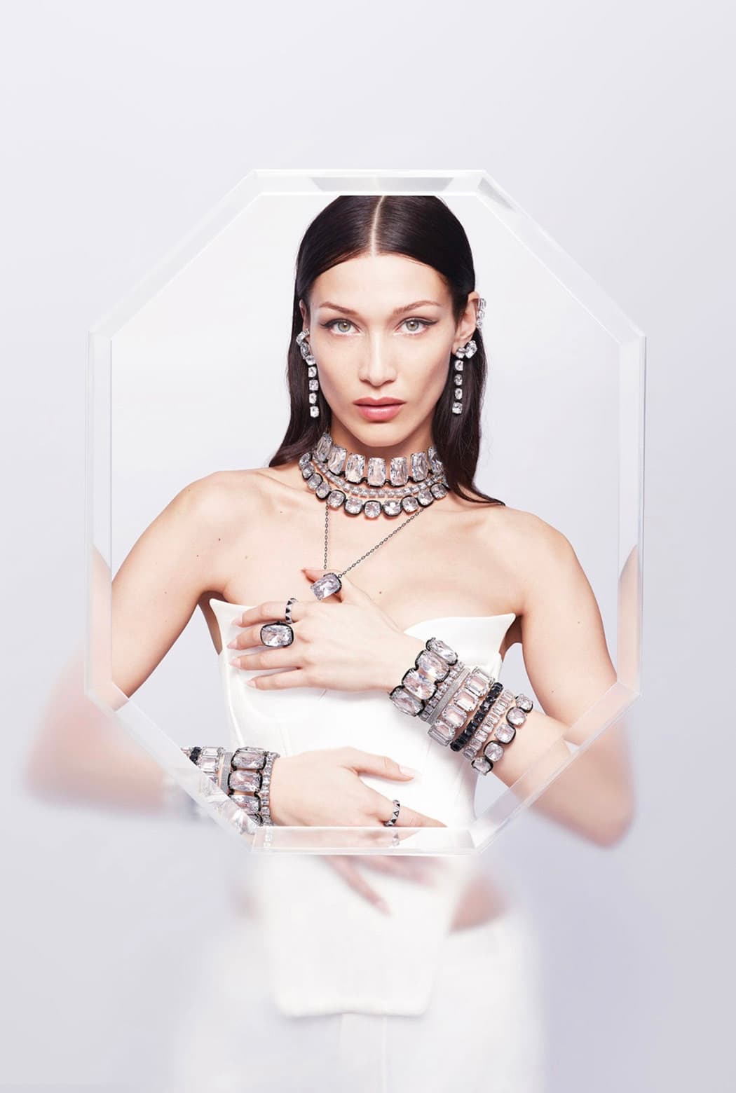 bella-hadid-swarovski-ambassador