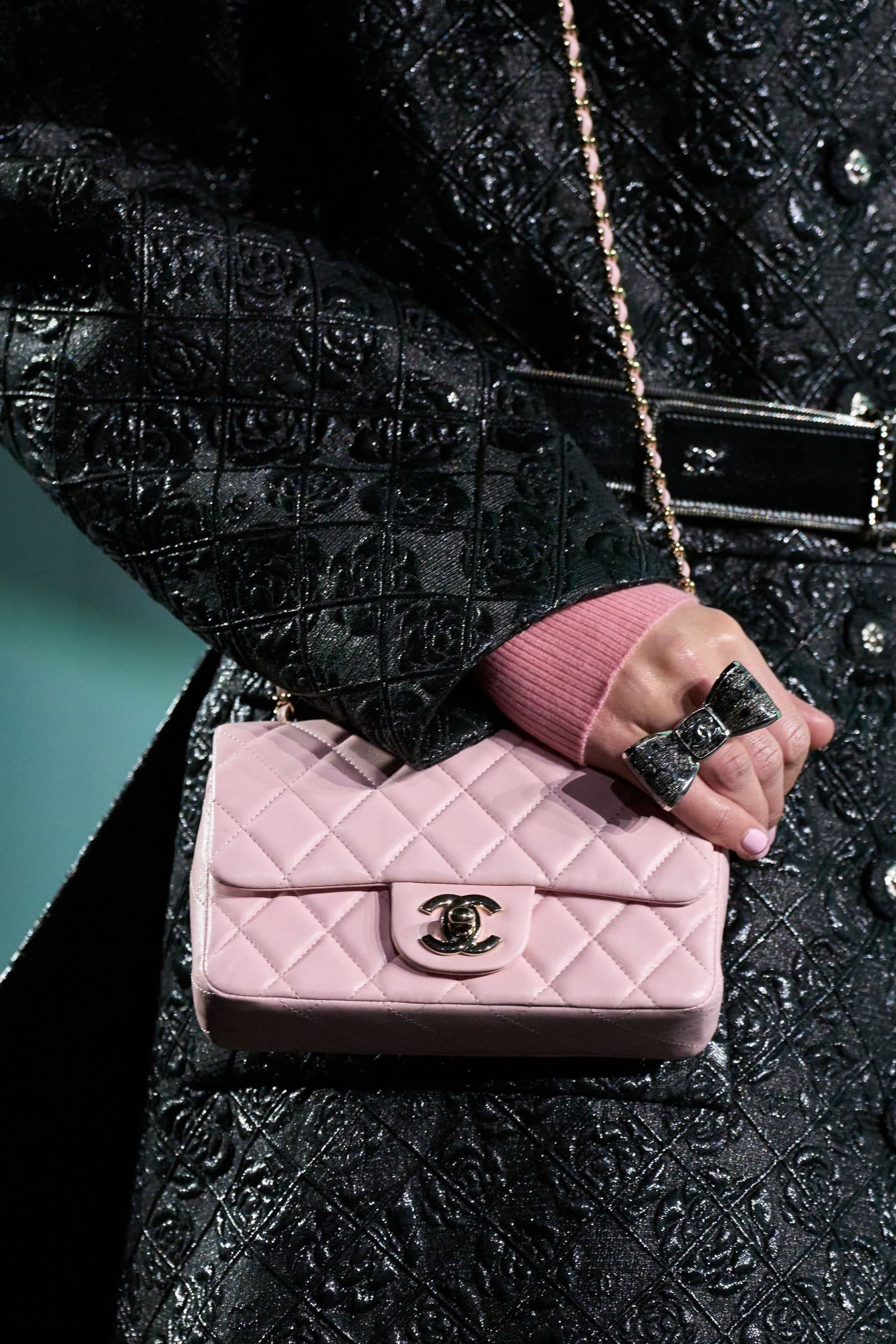 Chanel, Chanel Bags, Chanel กระเป๋า, Chanel Classic ราคา, Chanel Classic, Chanel Fall Winter, Chanel Fall Winter 2024