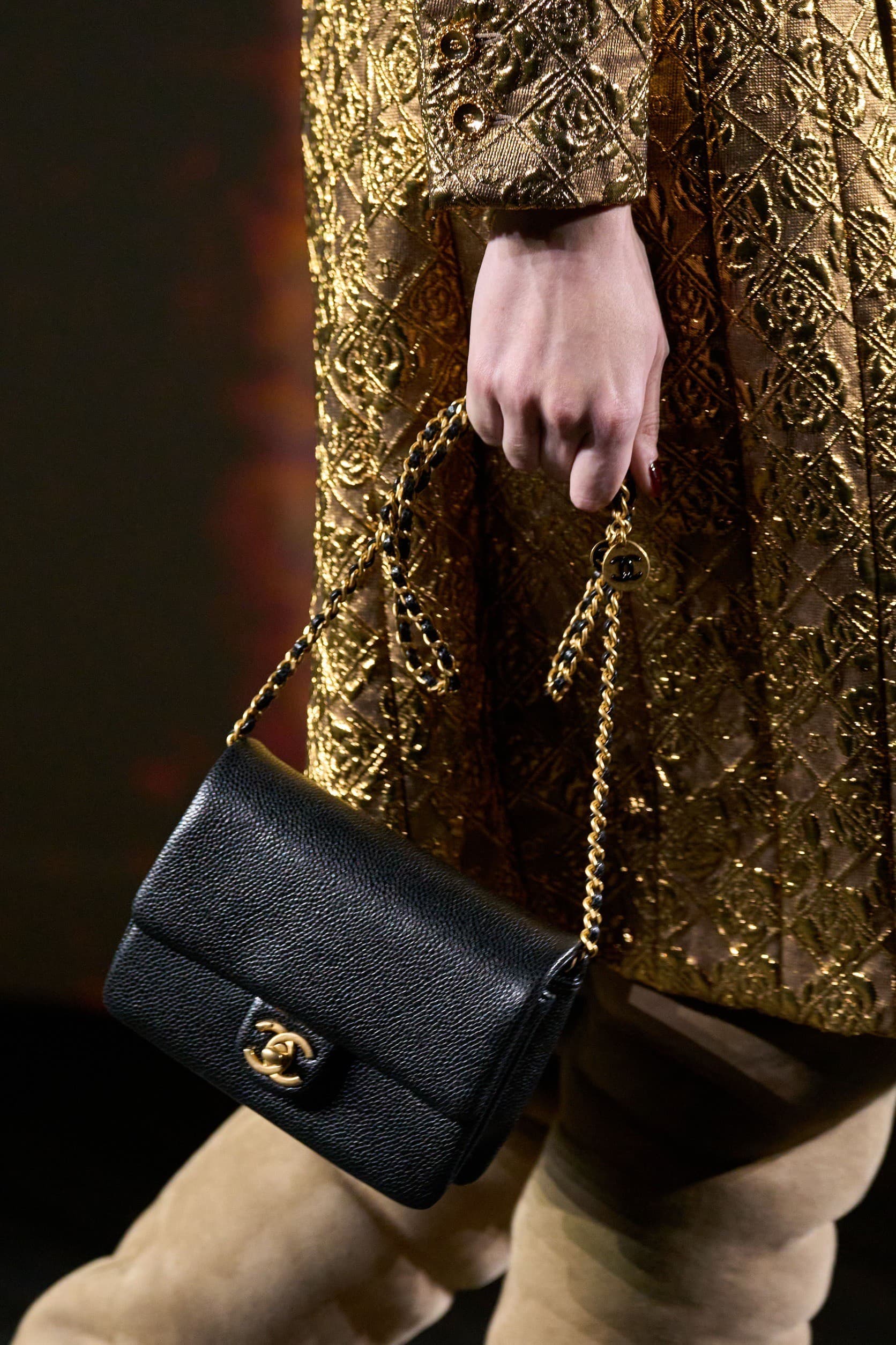 Chanel, Chanel Bags, Chanel กระเป๋า, Chanel Classic ราคา, Chanel Classic, Chanel Fall Winter, Chanel Fall Winter 2024