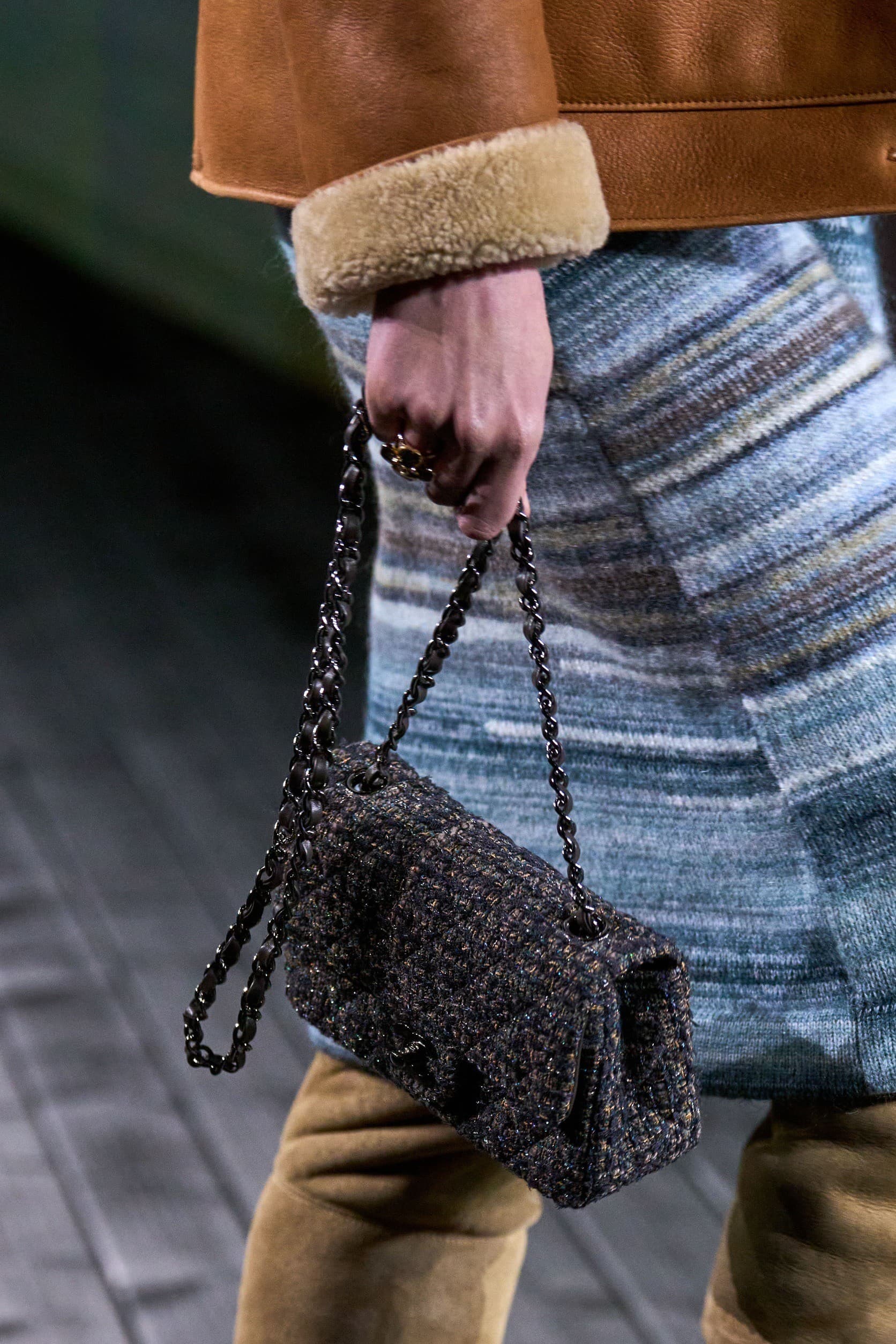 Chanel, Chanel Bags, Chanel กระเป๋า, Chanel Classic ราคา, Chanel Classic, Chanel Fall Winter, Chanel Fall Winter 2024