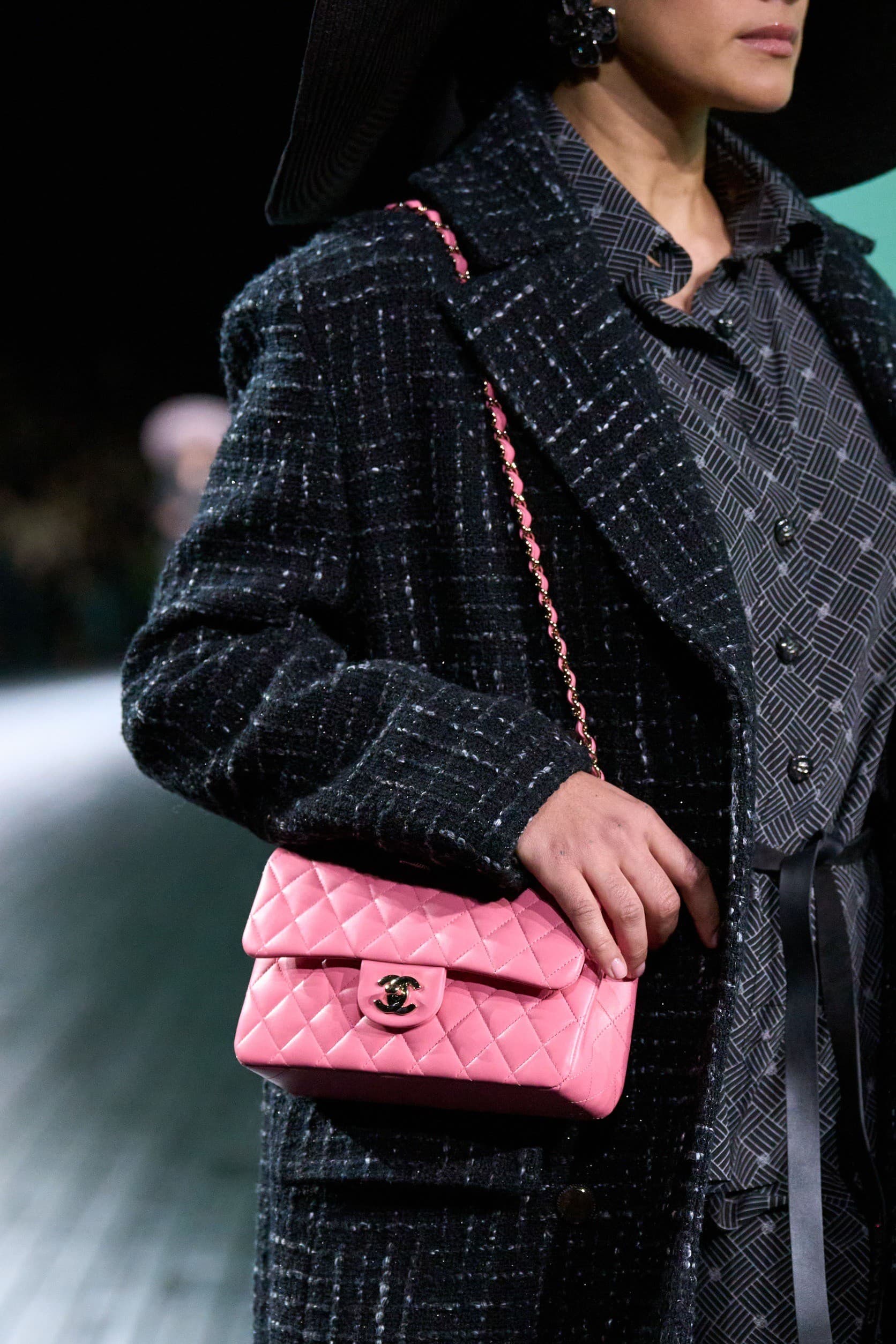 Chanel, Chanel Bags, Chanel กระเป๋า, Chanel Classic ราคา, Chanel Classic, Chanel Fall Winter, Chanel Fall Winter 2024