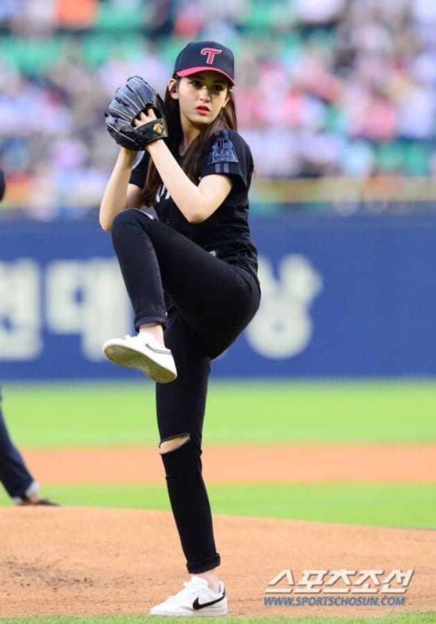 K-Pop, K-Pop Baseball, Somi