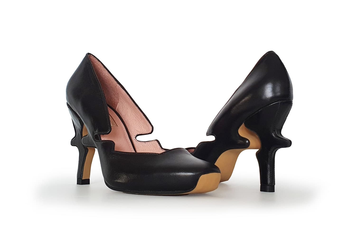 Kobi Levi, Kobi Levi Shoes, รองเท้าแฟชั่น, รองเท้าแฟชั่นผู้หญิง, รองเท้าผ้าใบ, รองเท้าส้นสูง