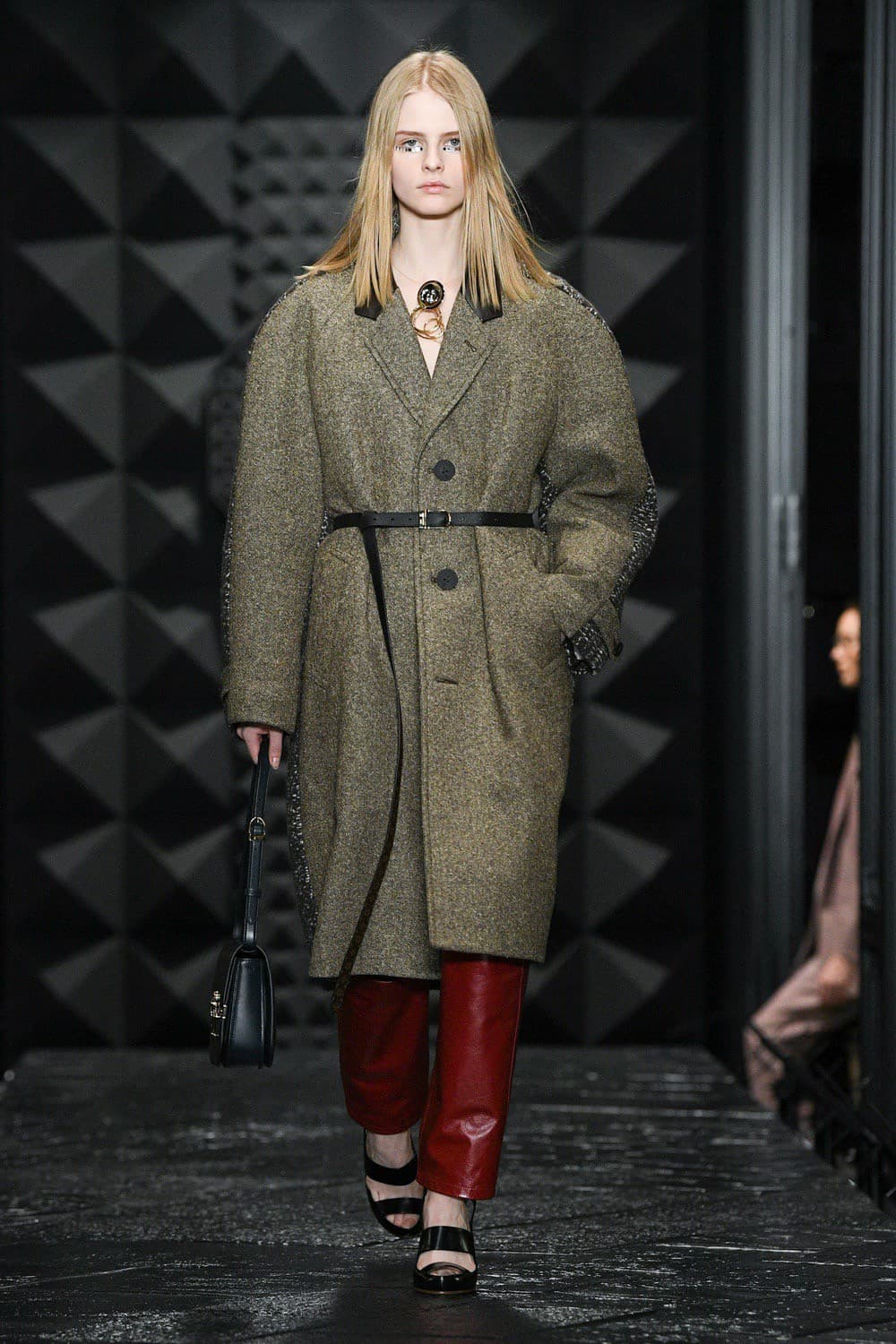 Louis Vuitton, Louis Vuitton FW23, Louis Vuitton Fall Winter, Louis Vuitton Bag, Louis Vuitton Runway, Louis Vuitton Show, LVFW23, #LVFW23