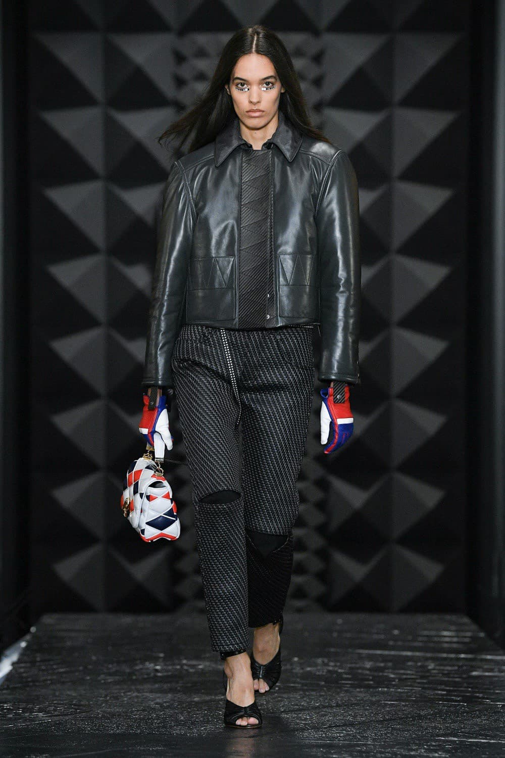 Louis Vuitton, Louis Vuitton FW23, Louis Vuitton Fall Winter, Louis Vuitton Bag, Louis Vuitton Runway, Louis Vuitton Show, LVFW23, #LVFW23