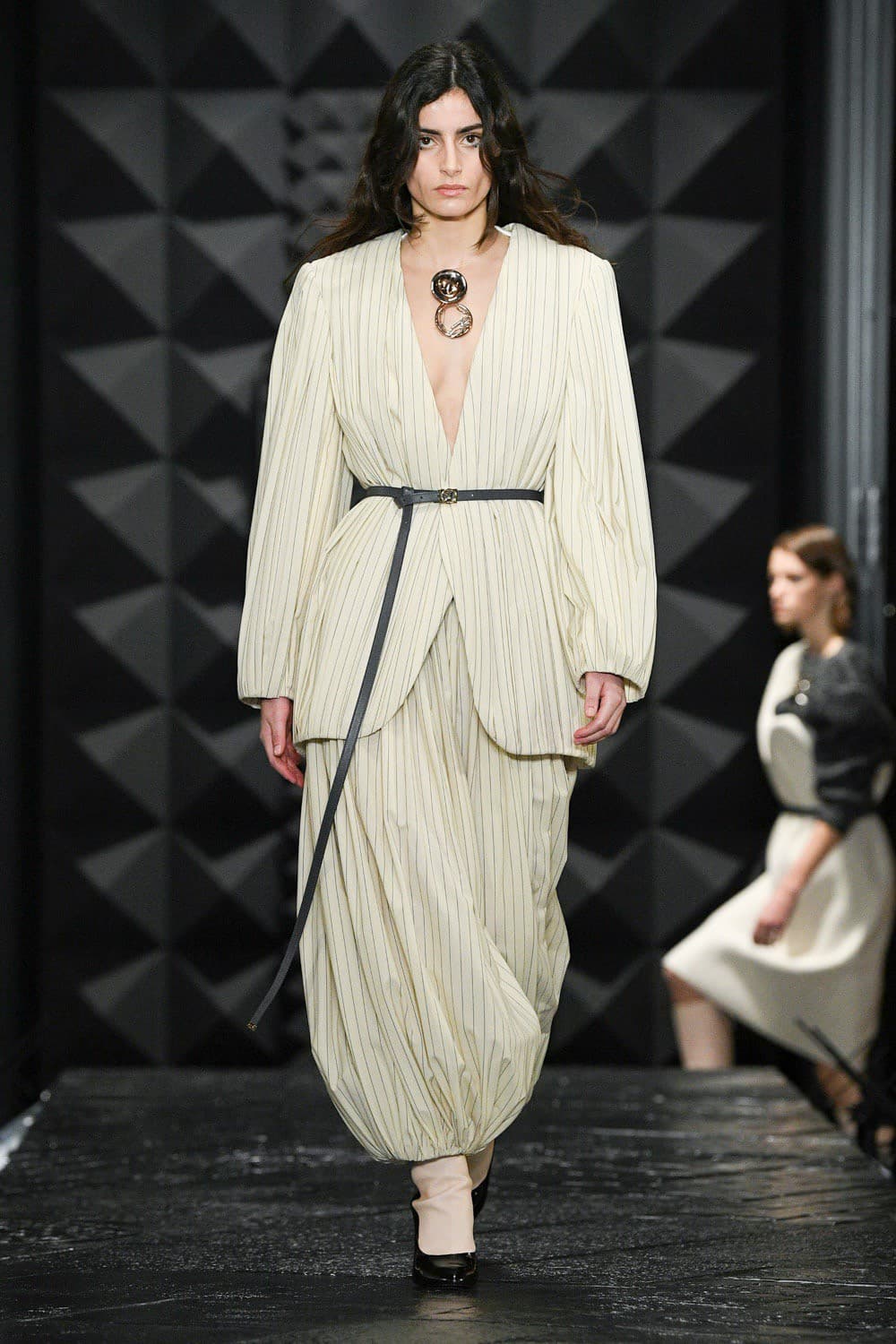 Louis Vuitton, Louis Vuitton FW23, Louis Vuitton Fall Winter, Louis Vuitton Bag, Louis Vuitton Runway, Louis Vuitton Show, LVFW23, #LVFW23