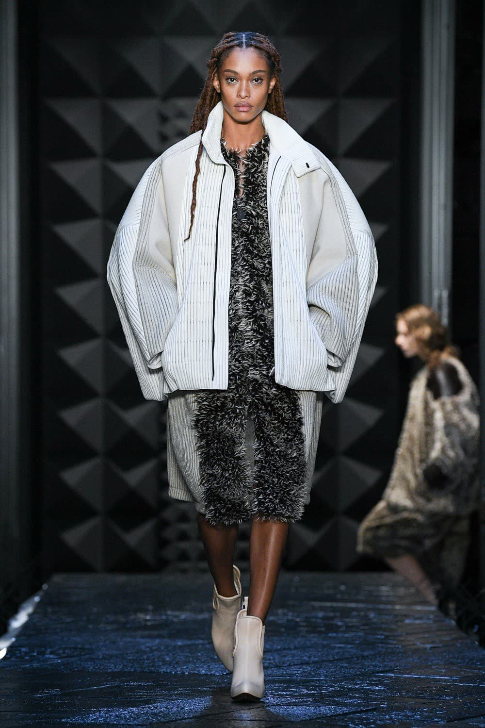 Louis Vuitton, Louis Vuitton FW23, Louis Vuitton Fall Winter, Louis Vuitton Bag, Louis Vuitton Runway, Louis Vuitton Show, LVFW23, #LVFW23