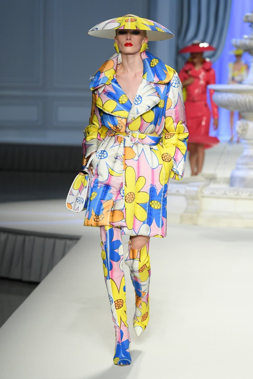 Moschino, Moschino SS23, Moschino Spring Summer, Moschino Jeremy Scott, Jeremy Scott