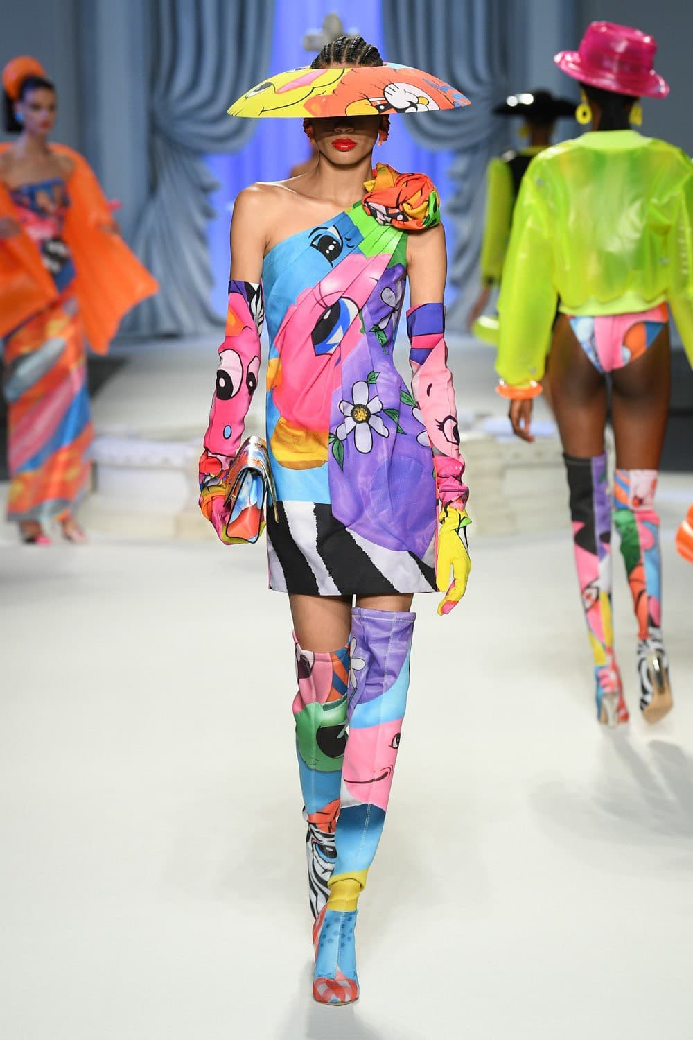 Moschino, Moschino SS23, Moschino Spring Summer, Moschino Jeremy Scott, Jeremy Scott