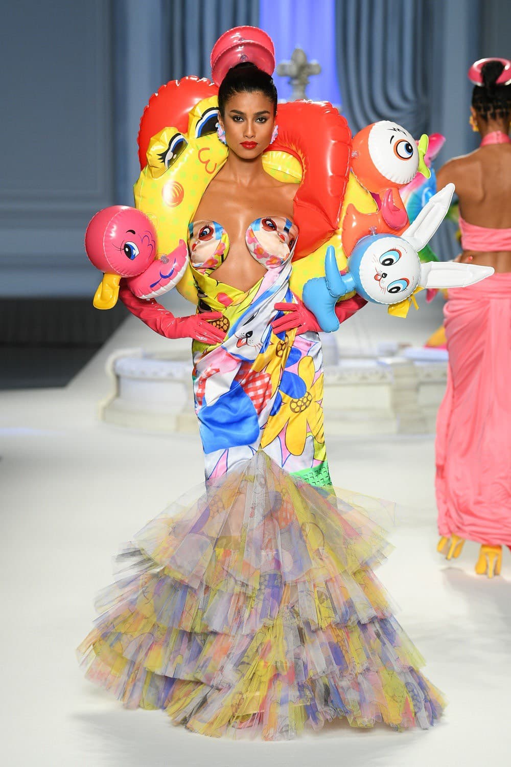 Moschino, Moschino SS23, Moschino Spring Summer, Moschino Jeremy Scott, Jeremy Scott