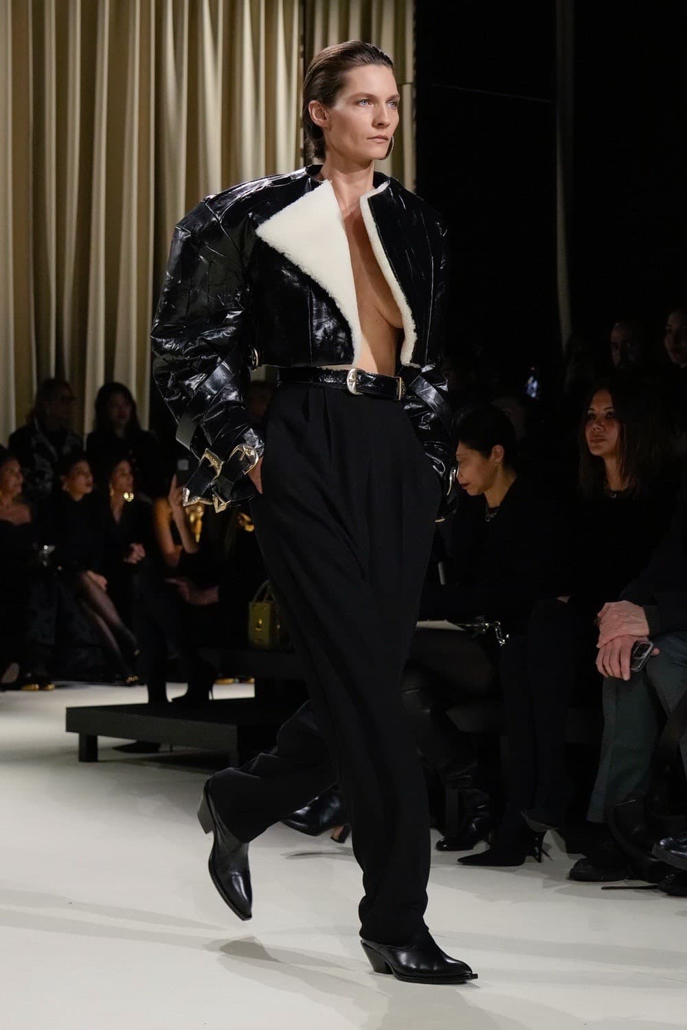 Schiaparelli, Schiaparelli FW24, Schiaparelli Ready to wear, Schiaparelli Fall Winter 2024, Schiaparelli Fall Winter, Schiaparelli Daniel Roseberry, Daniel Roseberry