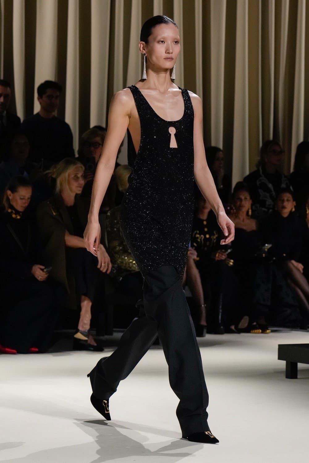 Schiaparelli, Schiaparelli FW24, Schiaparelli Ready to wear, Schiaparelli Fall Winter 2024, Schiaparelli Fall Winter, Schiaparelli Daniel Roseberry, Daniel Roseberry