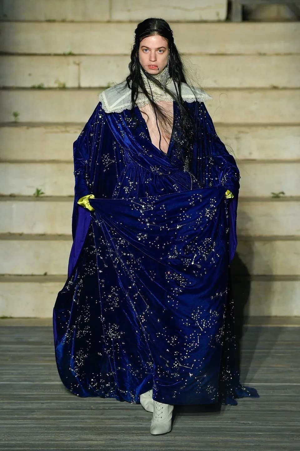 Gucci Cosmogonie, Gucci, Gucci Cruise, Gucci Cruise 2023, Gucci Cruise 2022, Gucci ใหม่ ดาวิกา, ใหม่ ดาวิกา, ใหม่ ดาวิกา gucci