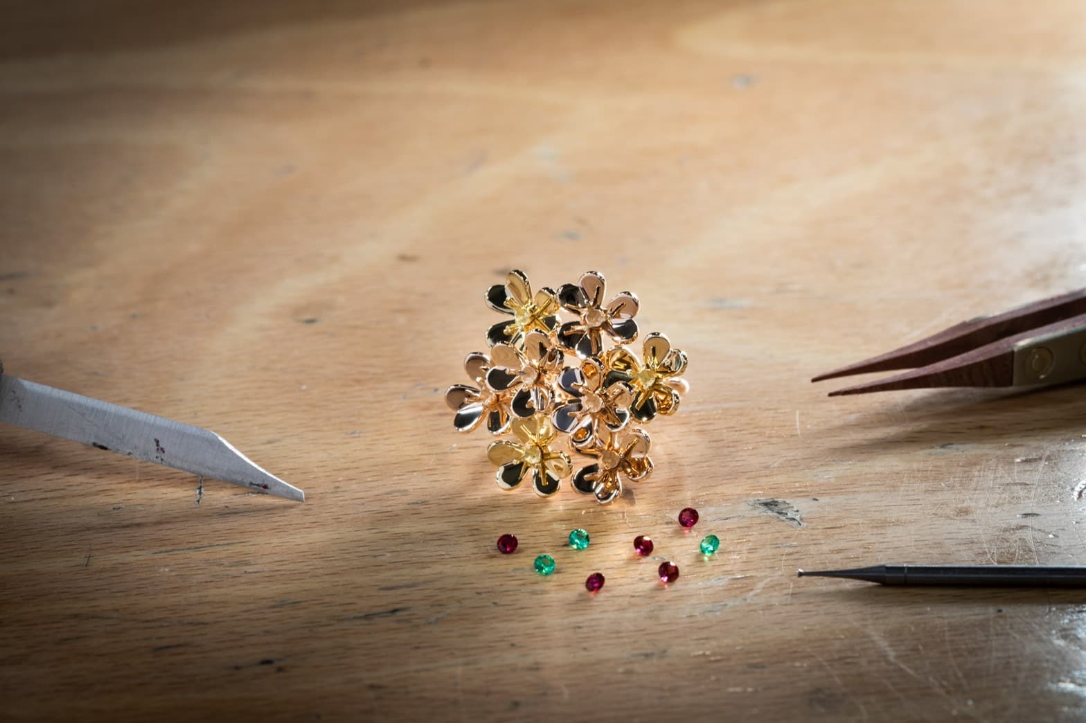 making-of-ring-collection-frivole-van-cleef-arpels