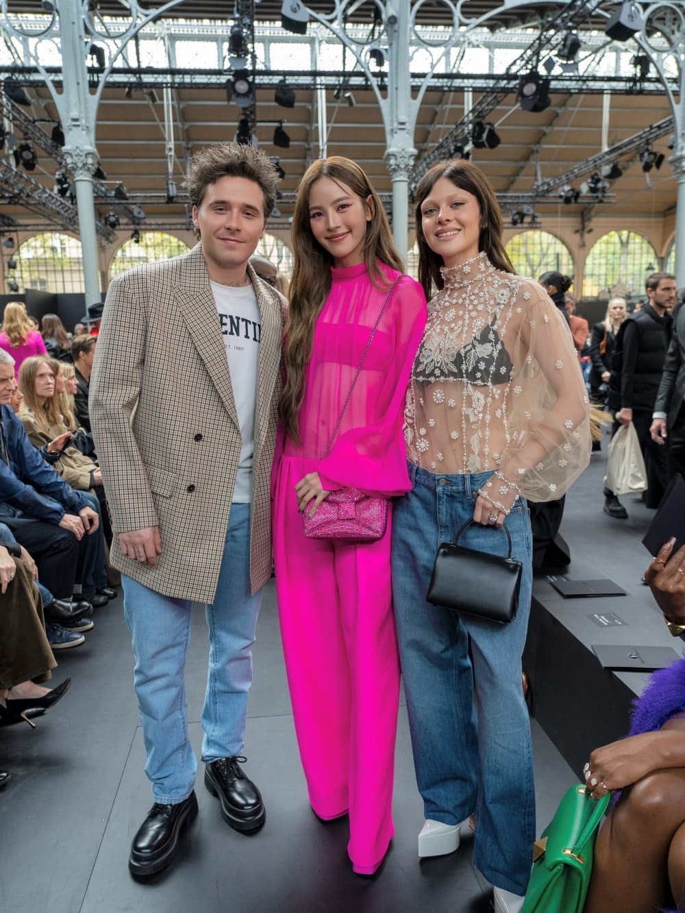 ณิชา,ณิชา ณัฏฐณิชา, ณิชา โตโน่, ณิชา ig, ณิชา ประวัติ, ณิชา อายุ, nychaa, nycha, nychaa ig, nycha valentino, ณิชา valentino