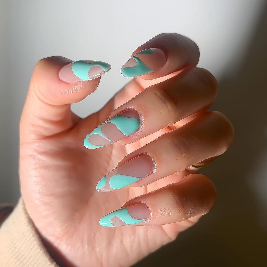 เล็บเจลสีเขียว