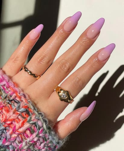 เล็บทรงอัลมอนด์