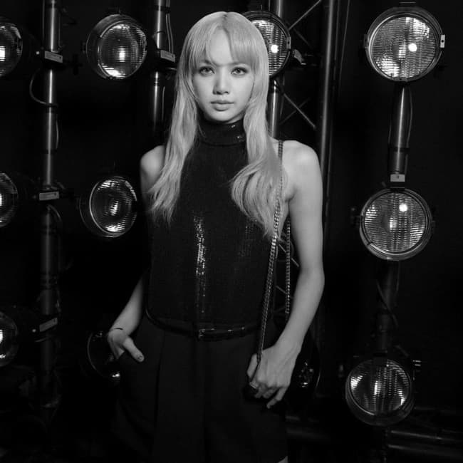 lisa blackpink