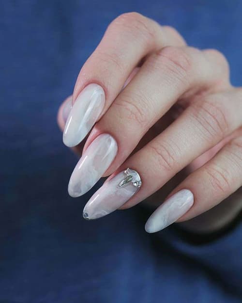 เล็บเจ้าสาว