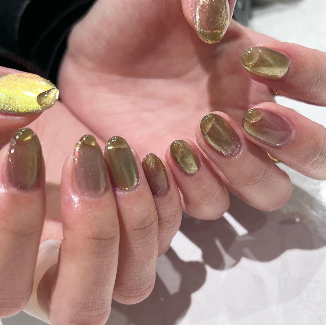 เล็บ สีลูกแก้ว