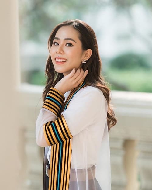 ทรงผมรับปริญญา