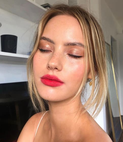 แต่งหน้าไปทะเล