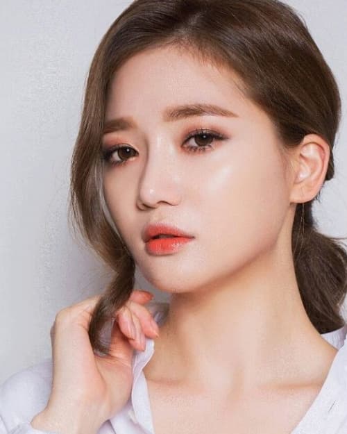 แต่งหน้าโทนสีน้ำตาล