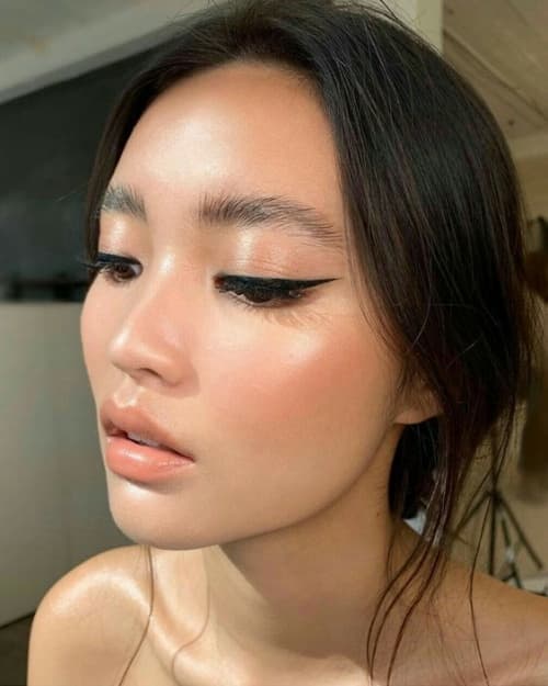 แต่งหน้าโทนสีน้ำตาล