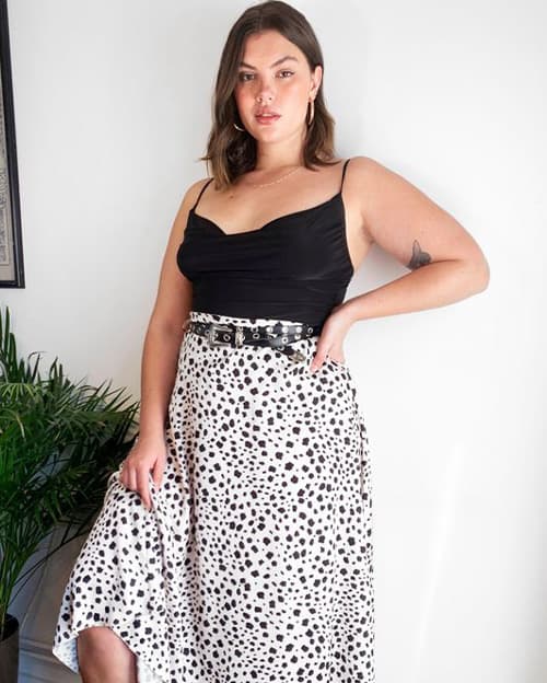 แต่งตัวสาวอวบ