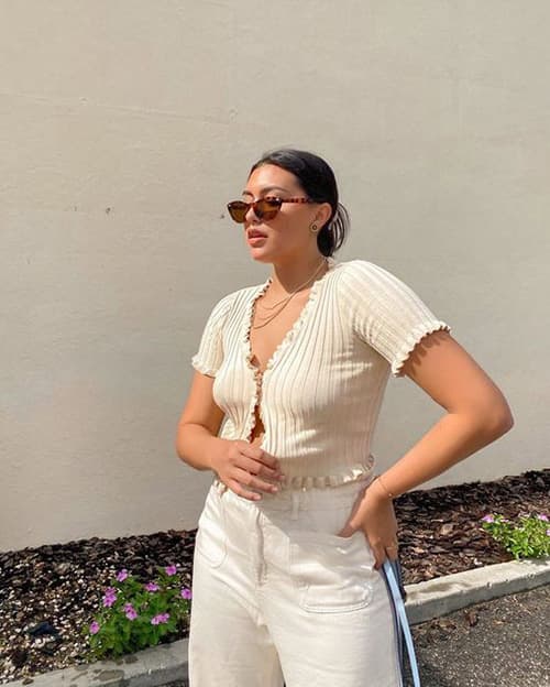 แต่งตัวสาวอวบ