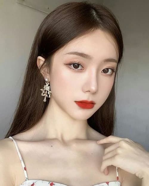 แต่งหน้าไปเรียน