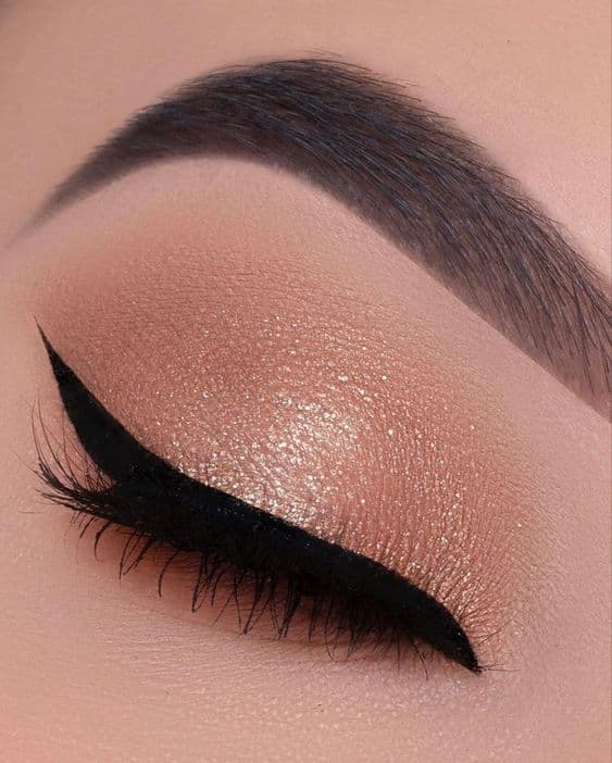 shimmer eyeshadow