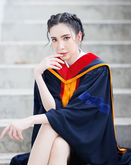 ทรงผมรับปริญญา เกล้าผม