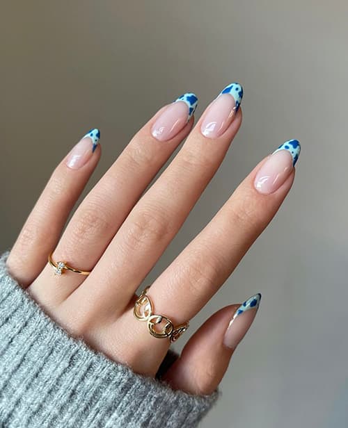 เล็บลายมินิมอล เล็บทรงอัลมอนด์