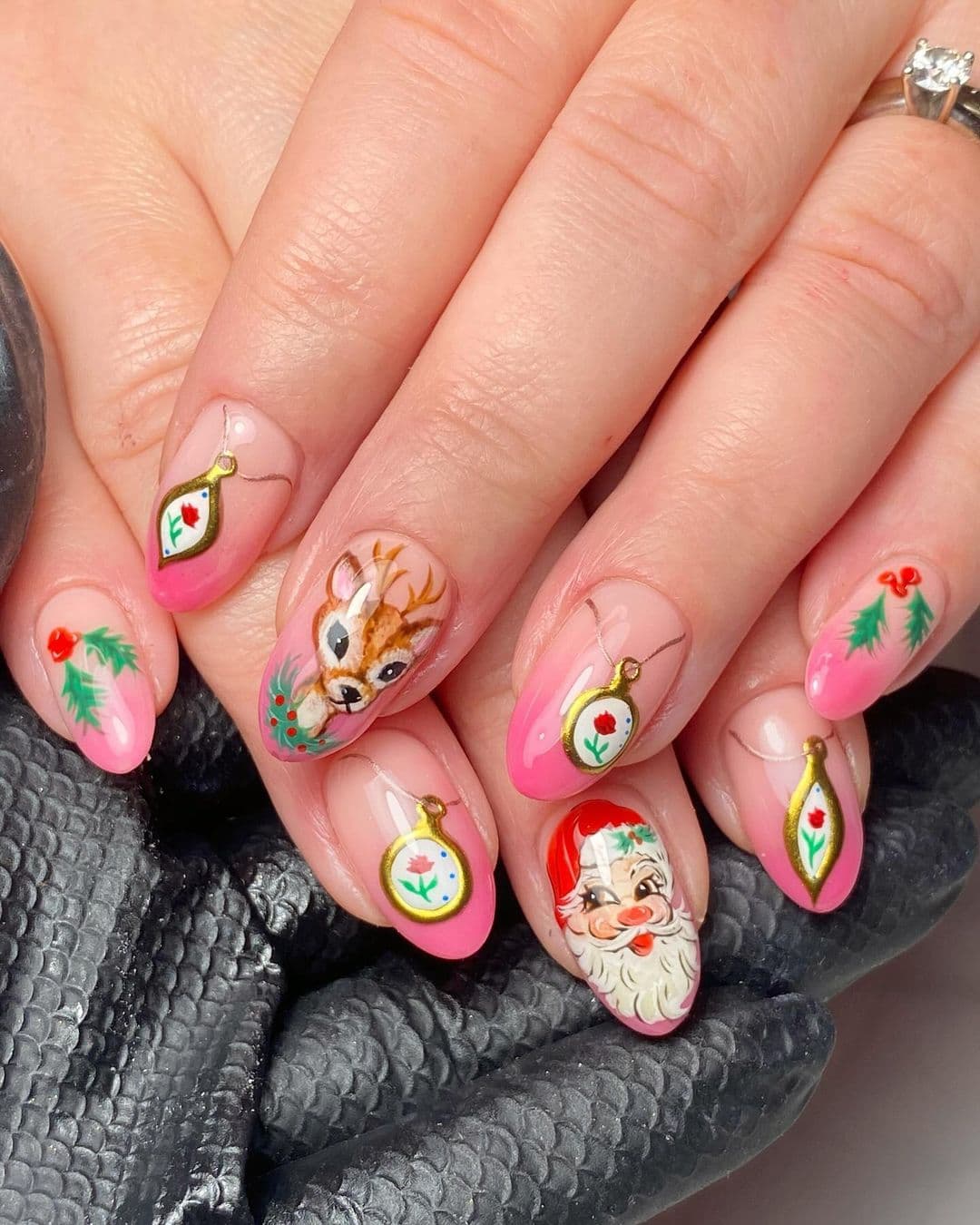 ลายเล็บคริสต์มาส