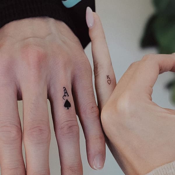 รอยสักคู่