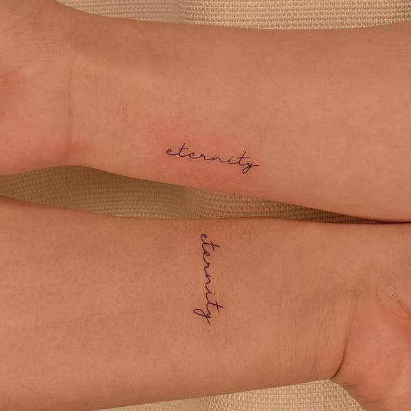 รอยสักคู่