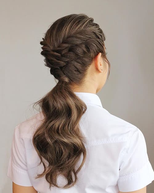 ทรงผมรับปริญญา ถักเปีย