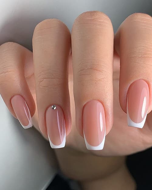 เล็บเจ้าสาว