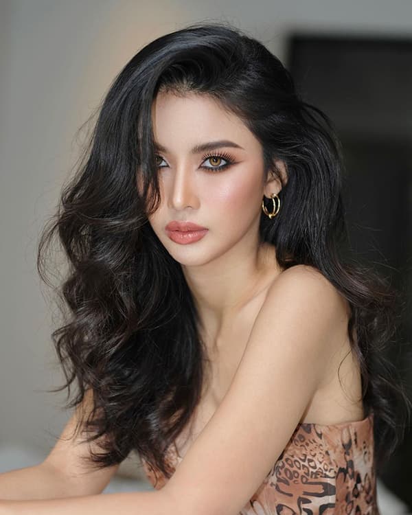 แต่งตาสาย ฝ