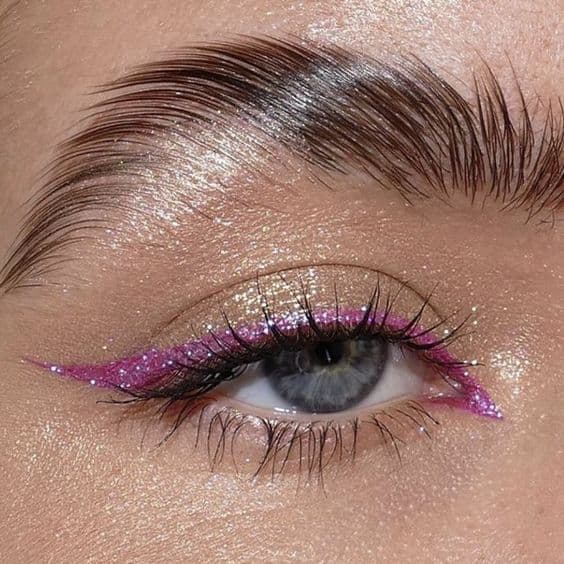 Glitter eyeliner 3