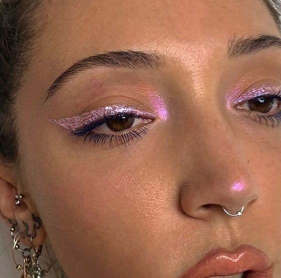 Glitter eyeliner 4