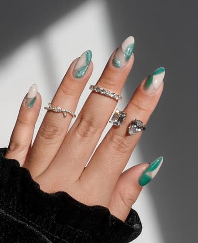 เล็บกลิตเตอร์