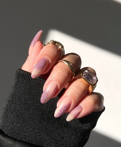 เล็บกลิตเตอร์