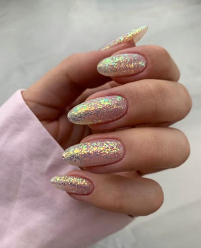 เล็บกลิตเตอร์