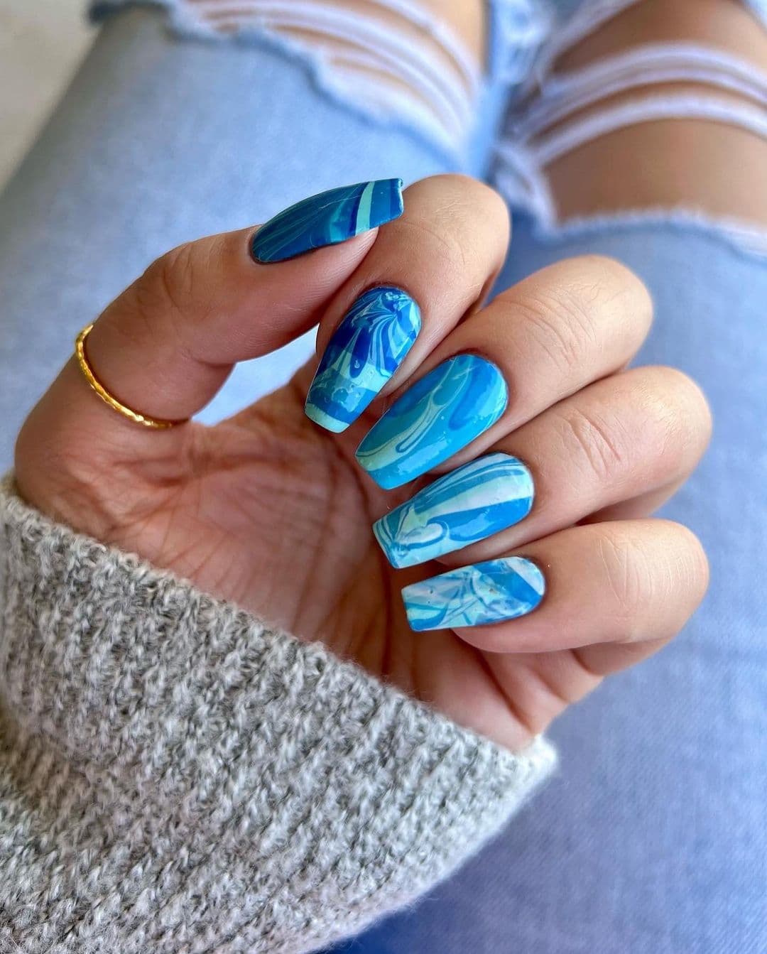 เล็บลายหินอ่อน